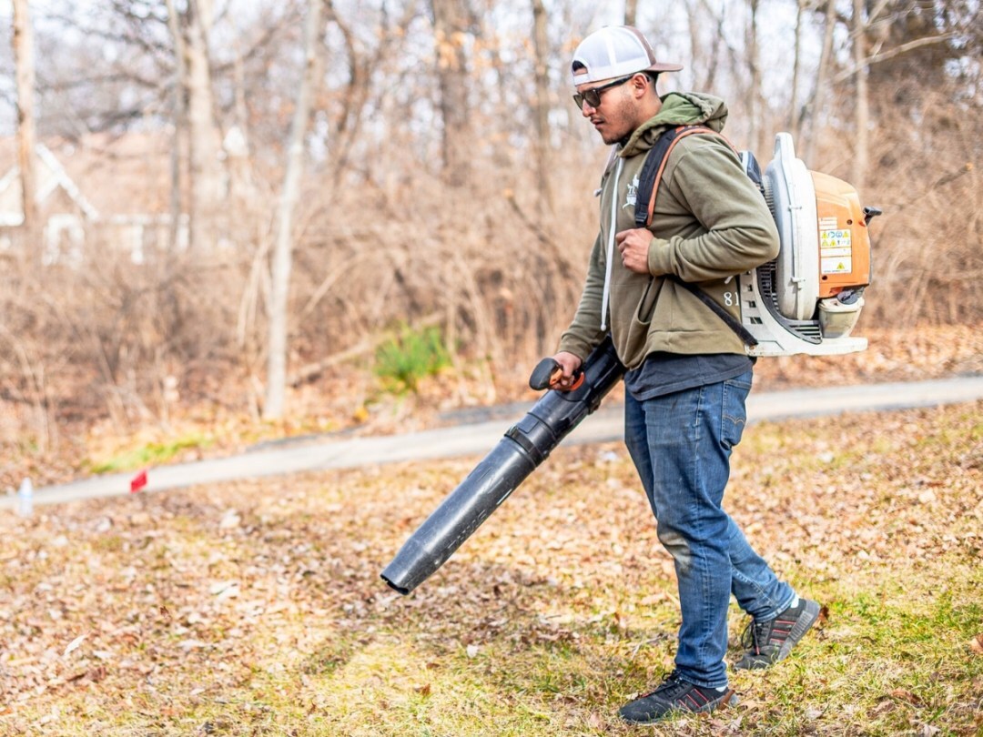leaf cleanup Trey's Lawn & Landscape offers Kansas City landscaping services to residential and commercial clients in the Kansas City Northland, including Parkville, Missouri.